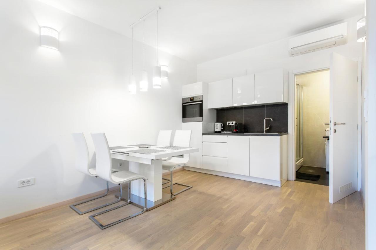 Urban Style Apartments By Loft Ljubljana Extérieur photo